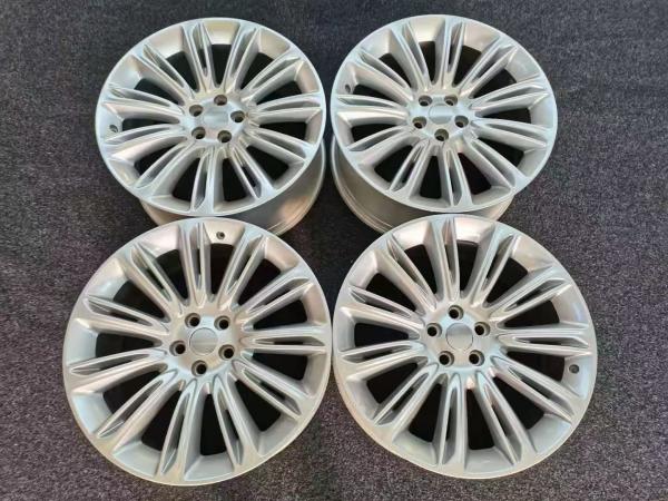 ET49 Silver 22 Inch Light Alloy Cast Wheel Rims Multi Spoke