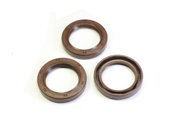 Lightweight Engine Oil Seal MD008762 MD133317 Brown Color NBR / FKM Material