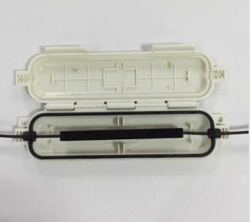материал пластмассы ABS коробки XDK предохранения от кабеля падения 2*3mm FTTH