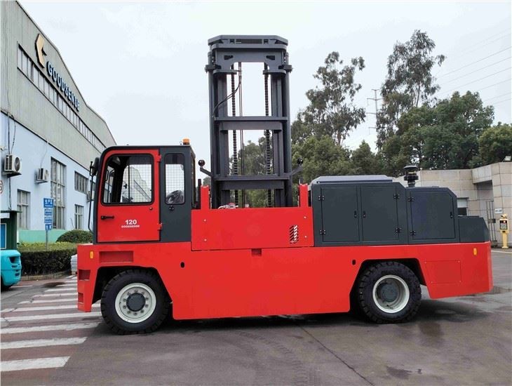 Diesel Side Loading Lift Truck 12Ton Side Lifter Forklift For Indoor And Outdoor