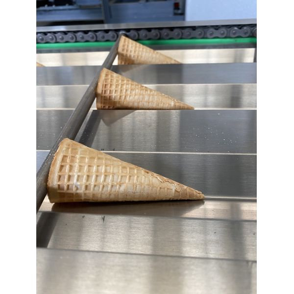 Одиночная печь машина производства конуса 4000pcs/H Suger