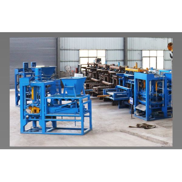 Easy Operation Block Making Machine for Hollow Bricks Concrete Bricks and Hole Bricks