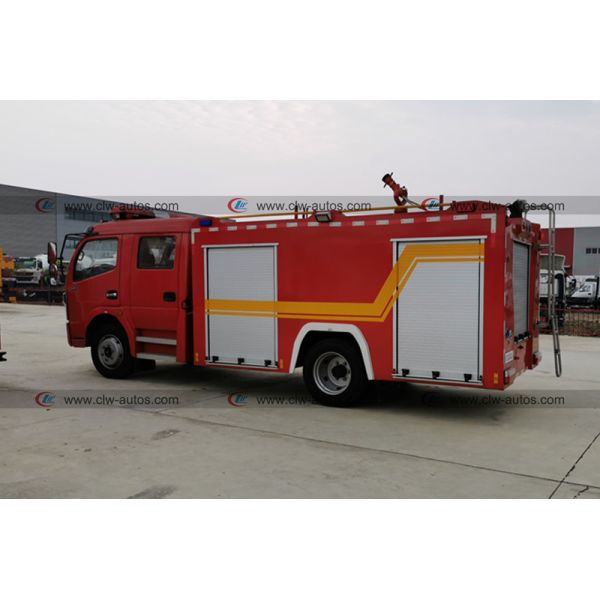Dongfeng 4X2 6 Wheeler 5000L Firefighting Truck