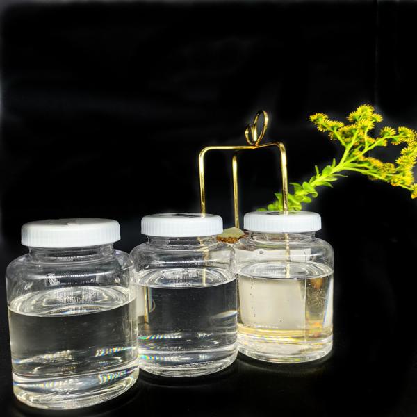 Bom Acrylate aprontando da amina terciária do efeito usando-se em revestimentos UV