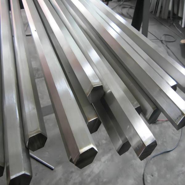 Os perfis de aço inoxidável do ODM 4.5mm 8mm encantam a barra 316 304 multifuncionais