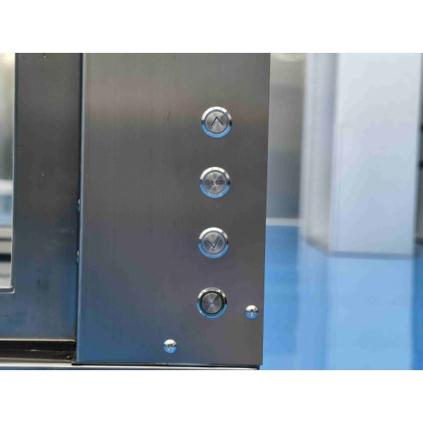 Vertical Lift Door Laminar Flow Pass-Through Cabinet with HEPA Filter and SUS304 Stainless Steel Construction