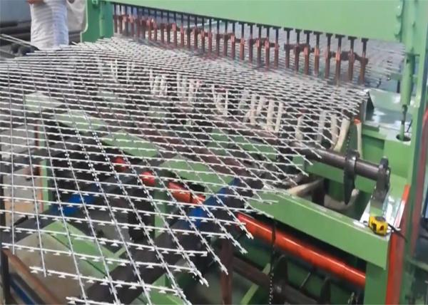 Welded Razor Wire Mesh Ribbon Fence
