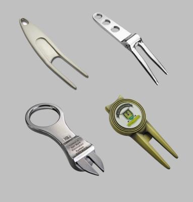 Switchblade Pitchfork Pop Up Button Golf Ball Marker Accessories Foldable Sublimation Metal Zinc Alloy Divot Repair Tool