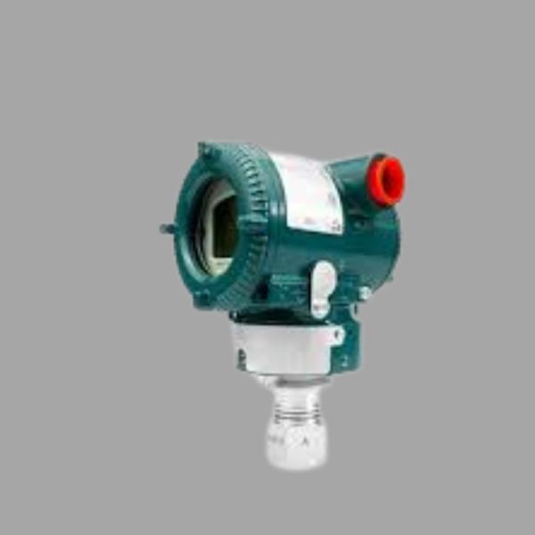 Système de commutation de vannes sur skid, équipé de débitmètres vortex Yokogawa série VY et de transmetteurs de pression Eja210e, Eja430e, Eja438e et Eja530e