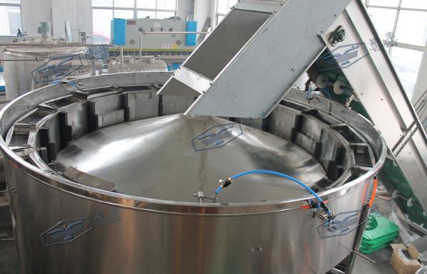Industrial Plastic Bottle Sorting Machine / Bottle Unscrambler PLC Control