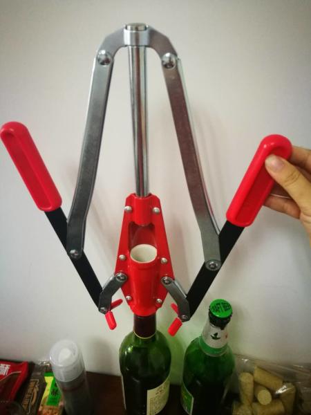 Adjustable Double Lever Wine Corker , Red Wine Bottle Corking Machine 