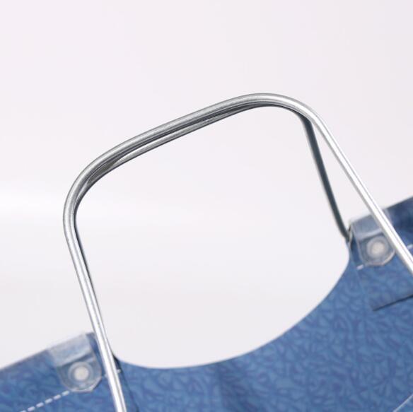 Coated 300gsm Cardboard Gift Bags Eco Friendly With Stainless Steel Handle