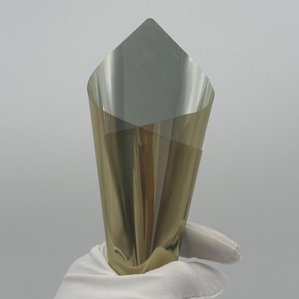 Film de fenêtre solaire réfléchissante dorée haute brillance isolant thermique du bâtiment Film teinté