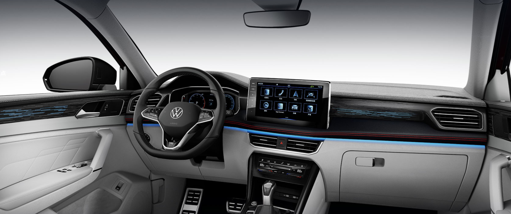 Prestige Mid Size SUV TPMS And Leather Seats 2024 VW Tayron X330TSI