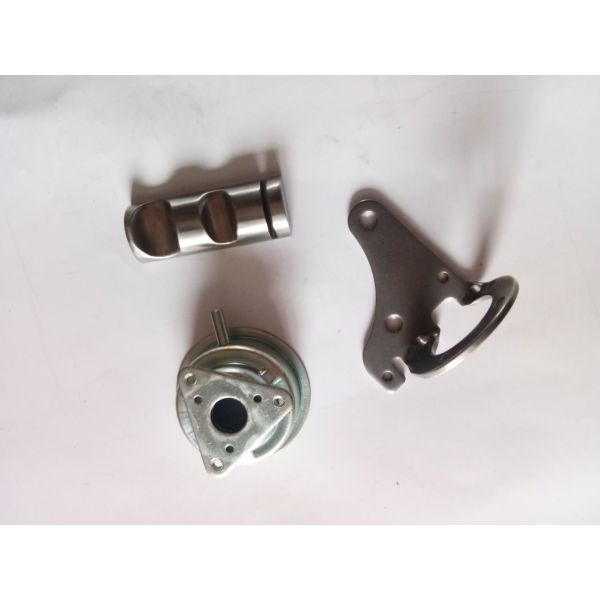 Small Iron Sheet Metal Stamping Parts Cutting And Bending Process Galvanized Finish