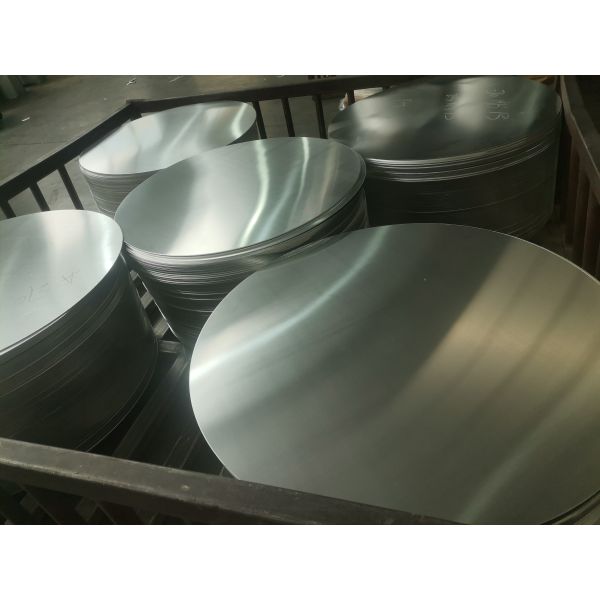 Lustrous 1060 Aluminum Wafer 80-1600MM X 0.3-6.0MM For Automotive Accessories