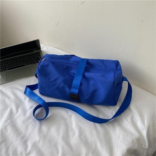 Sports Gym Bag Waterproof Toast Bag Large Capacity Casual Red Oxford Cloth Single Shoulder Messenger Duffel Bag Travel