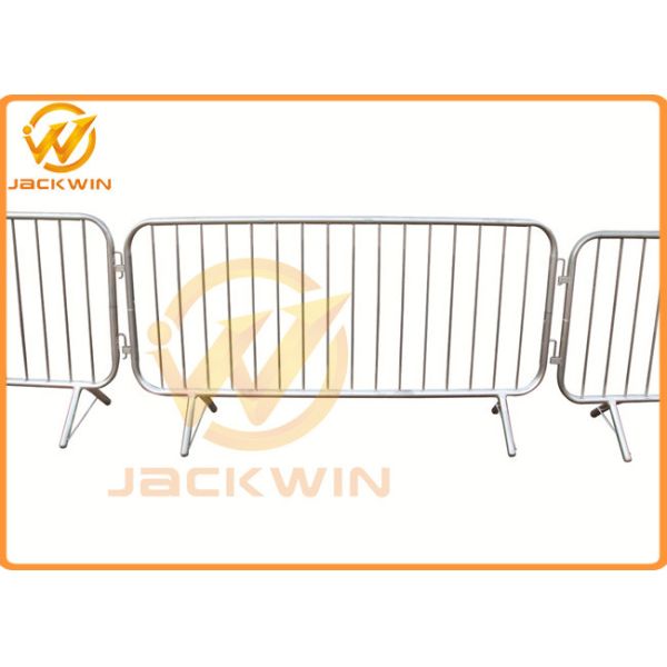 Temporary Flat Feet Galvanized Crowd Control Barrier Iron Tube Customized Size