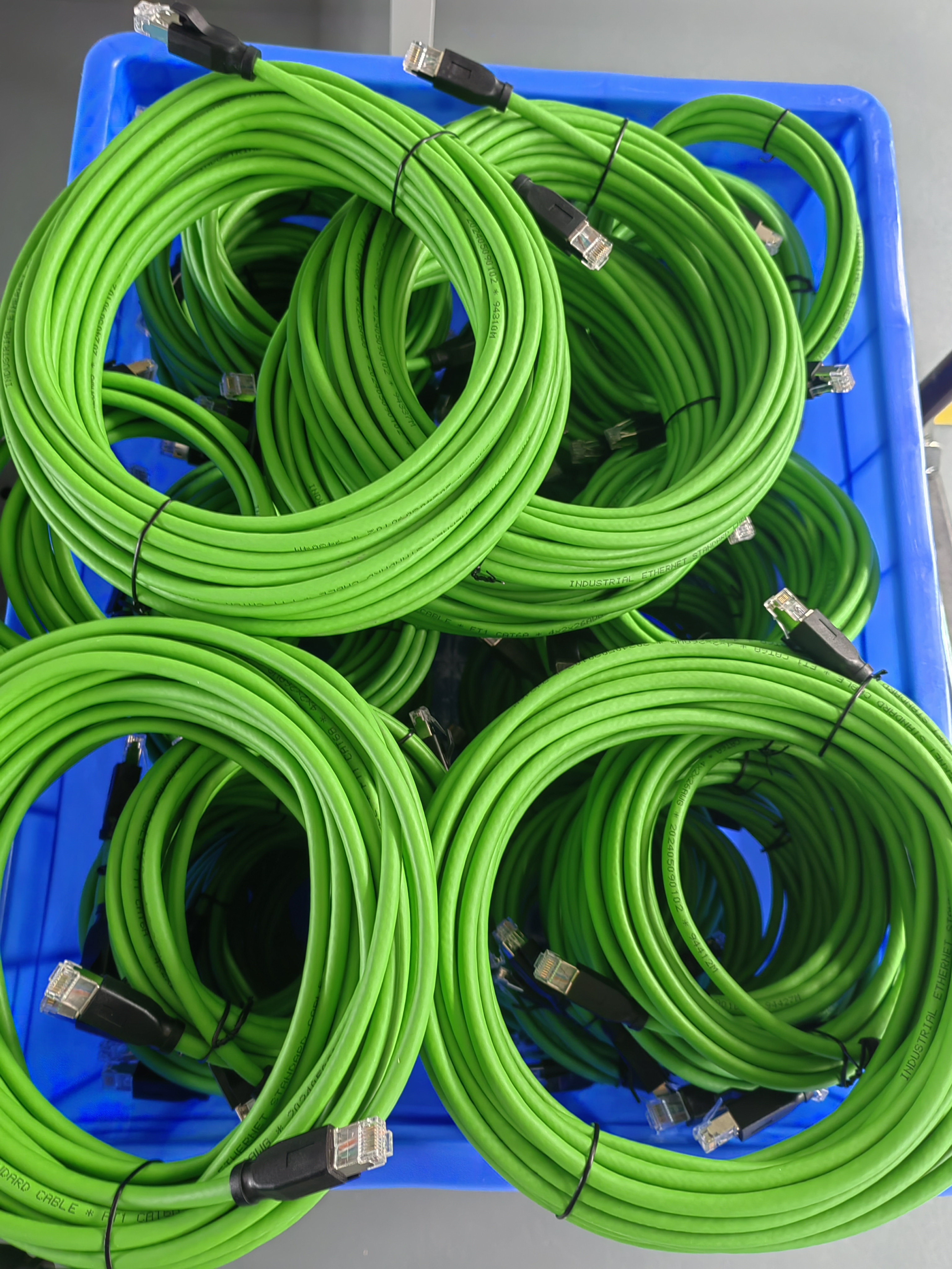 RJ45 соединитель для безопасных соединений IP20 защищенный TPU Ethernet кабель Cat6A
