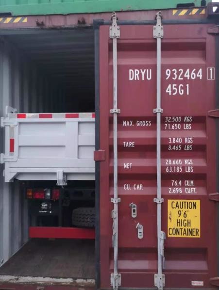 China Howo Trucks For Sale 4*2 Single Axle 3.8 Meters Long Box Loading 10 Tons Eruo 2