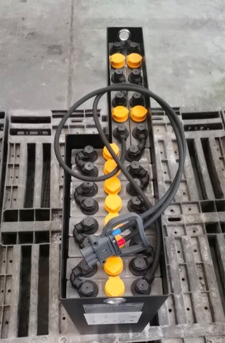 Low Maintenance 24V 280Ah Lead Acid Forklift Battery for Heli CBD25L-J2