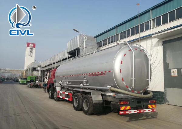 SINOTRUK 38000L Oil Tanker Truck 8*4 , HOWO Fuel Tanker Truck