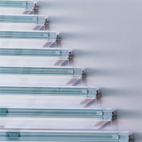 Staircase Floor Decoration 3-15mm Thickness Anti Slip Satin Acid Etch Laminated Glass