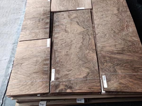 Length 20cm-2.7m Width 20cm-1.3m Walnut Burl Wood Veneer Sheets