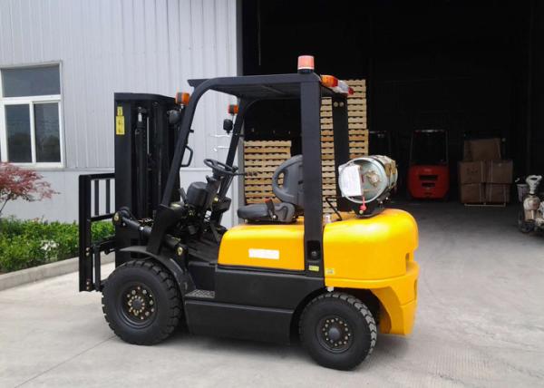 Dual Fuel Forklift Industrial Forklift Truck ,  3000MM Lifting Height Propane Tank Forklift