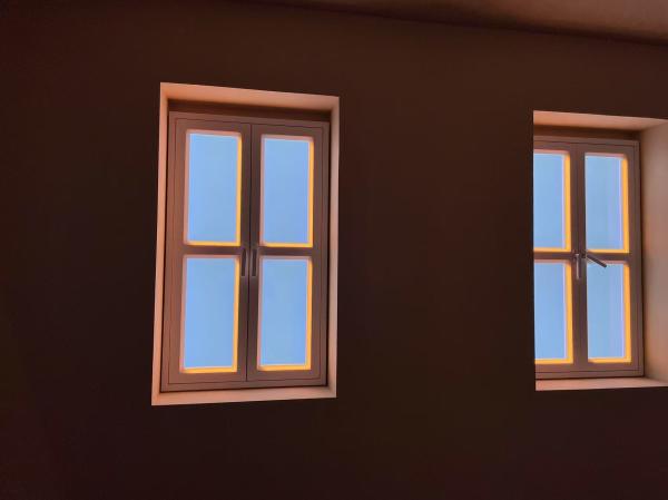 Wall Mounting Fake Window Light L1182*W582*H36mm Functions Create Natural Sunlight And Blue Sky