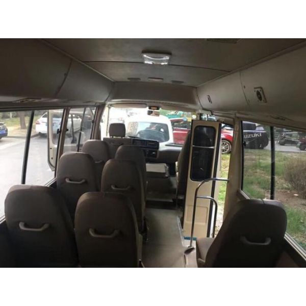2012 Year 19 Seats Used Toyota Coaster 2TR Gas Engine Simple Style Appearance