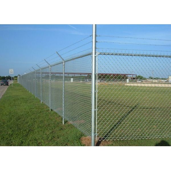 Security Galvanized Chain Link Mesh Fence / Versatile Fence With Barbed Wire on