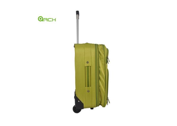 600D Polyester Lightweight Luggage Bag with Two Big Front Pockets and Skate Wheels