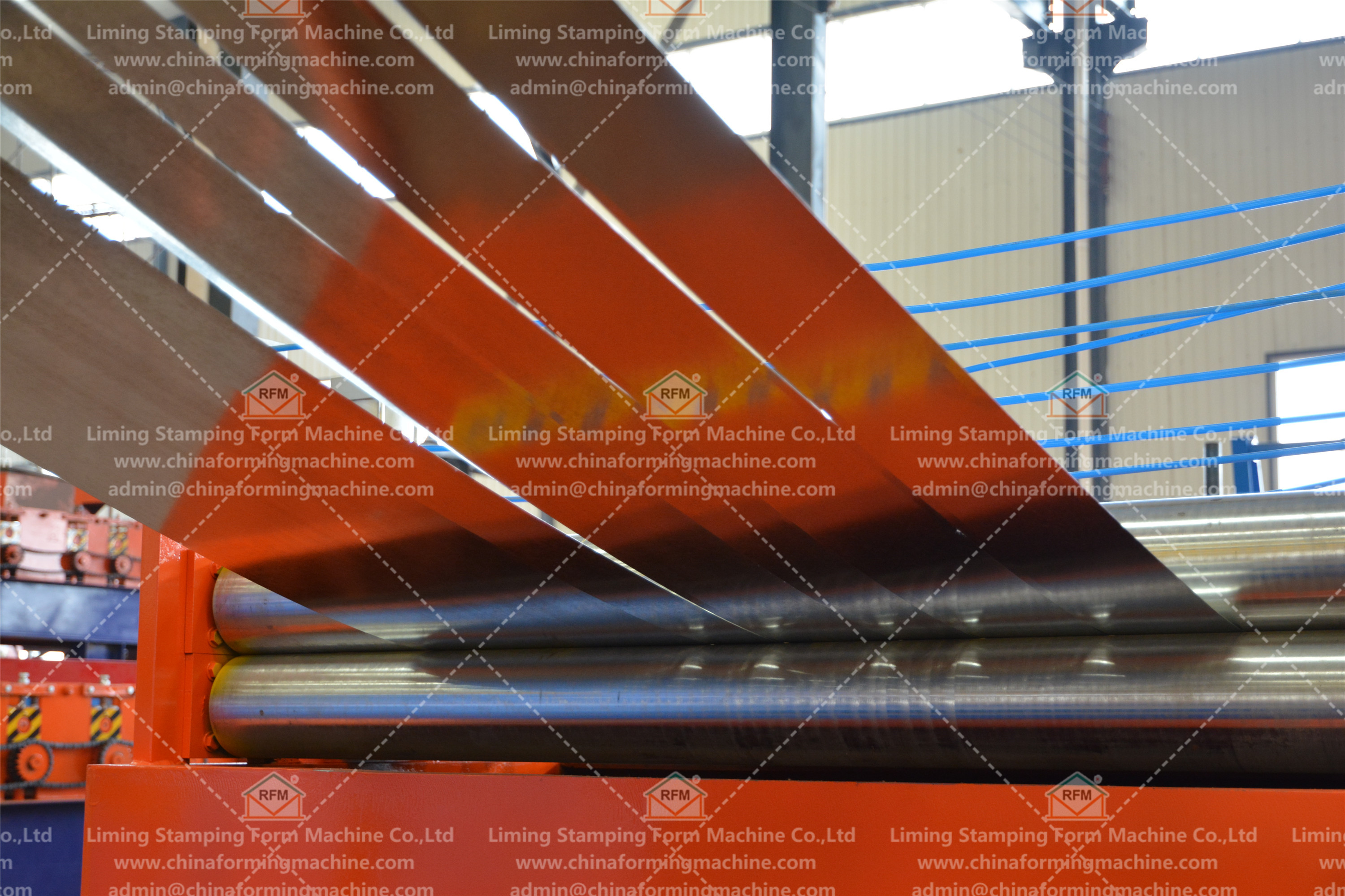 Semi автоматическая линия 15-30m/Min 1.0mm стальная разрезая