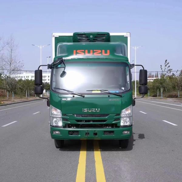 Customized ISUZU 4x2  6Tons Refrigerator Trucks Freezer Van Refrigerator Truck Wagon Cargo Truck