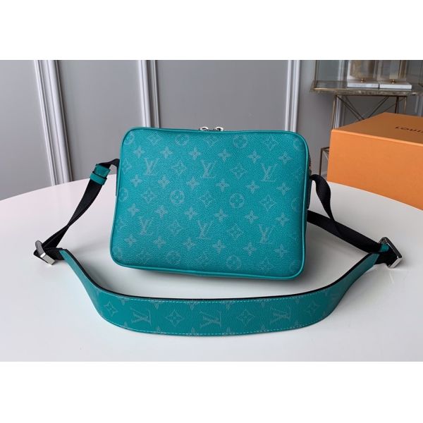 Black Square Taiga Leather Message Luxury Cross Body Bag Single Shoulder