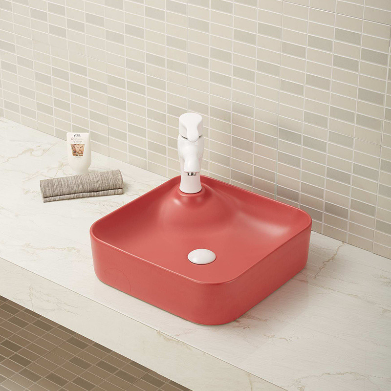 Поверхностный устойчивый квадрат Washbasin царапины пятна над серой встречной раковиной