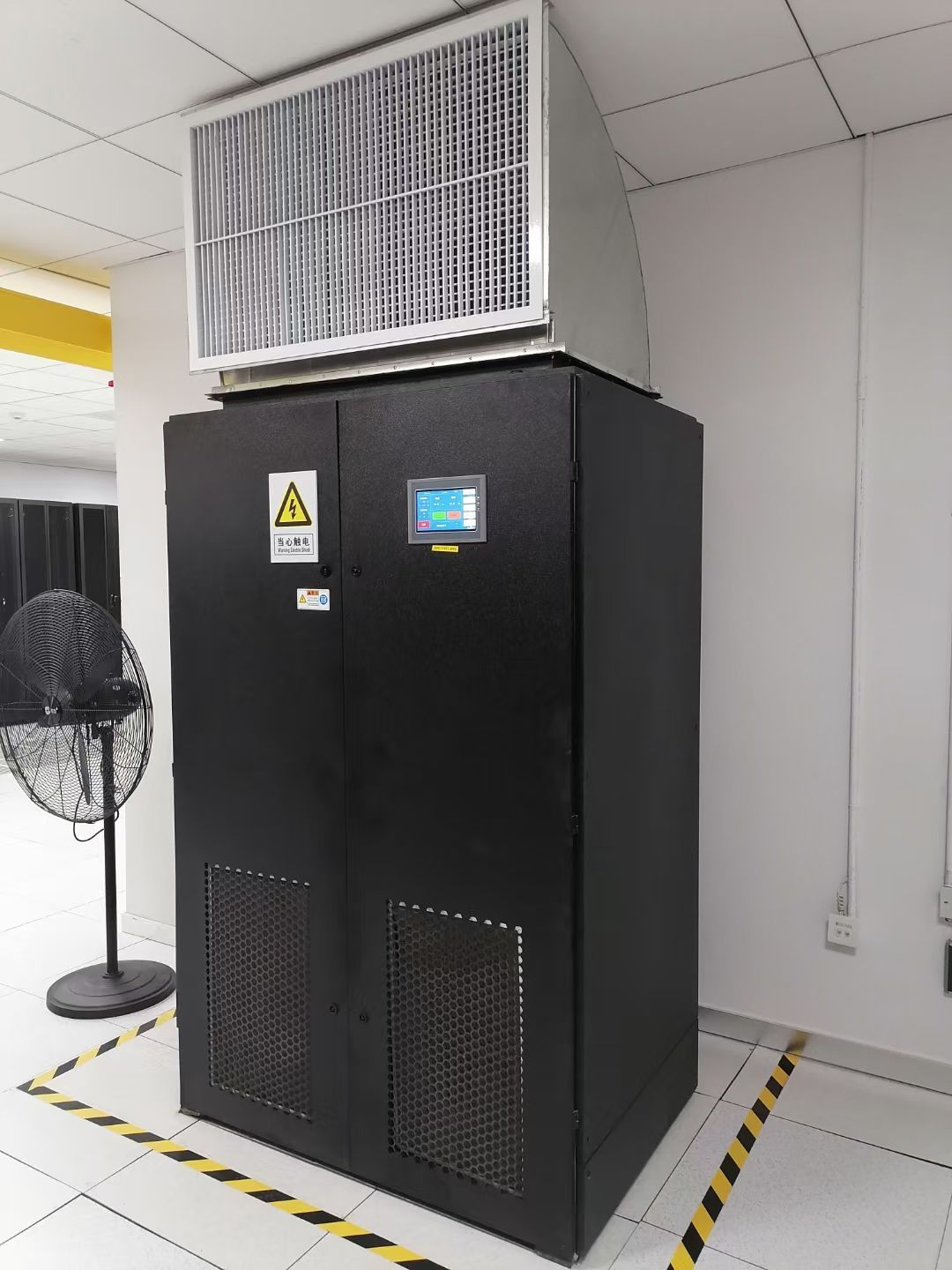 S17 Type Precision AC Unit Natural Cooling Aircond For Computer Rooms