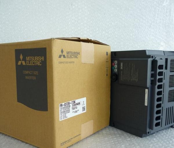 FR-D720-7.5K Mitsubishi Frequency Inverter 7.5KW AC220VAC Japan's MITSUBISHI D700 inverter new original spot