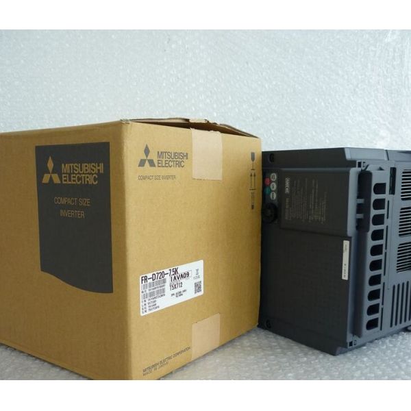 FR-D720-7.5K Mitsubishi Frequency Inverter 7.5KW AC220VAC Japan's MITSUBISHI D700 inverter new original spot
