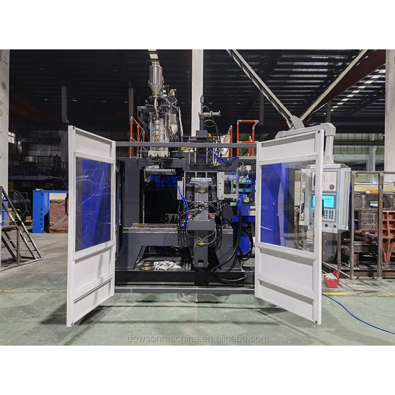 Hydraulic servo motor extrusion blow molding machine producing 20 liters HDPE plastic jerrycan oil bottle single station