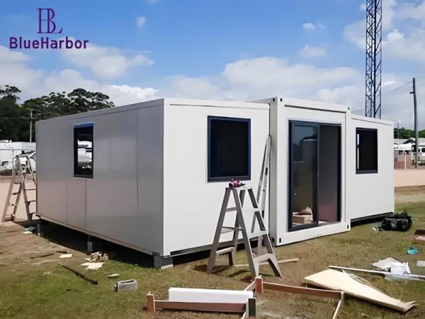 20ft 30ft 40ft Expandable Prefab House With Bedrooms Living Room Bathroom Kitchen