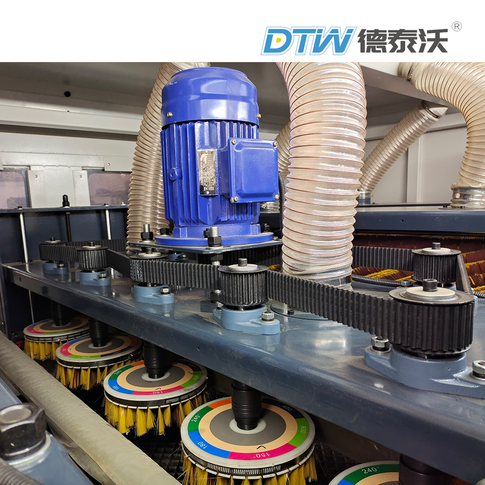 Праймер доводочного станка DT1300-6SY древесины DTWMAC поверхностный высекая изготовитель машины щетки шлифовального прибора щетки зашкурить