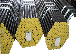 Api 5l X56 X60 X70 Round Carbon Seamless Pipe , Black Metal Tube