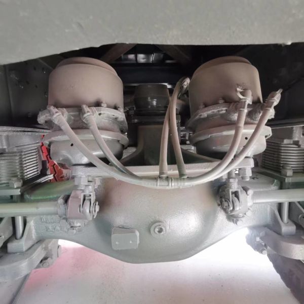 National Heavy Truck 8X4 Dump Truck Hydraulic Steering Air Conditioner Cab Included