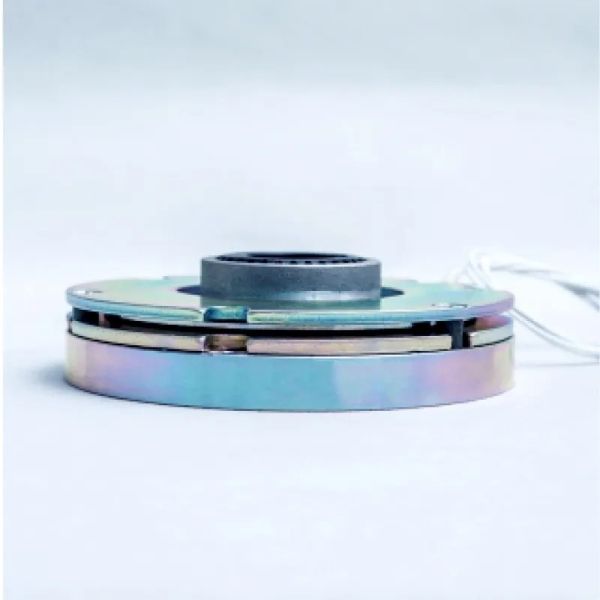 Components de transmission de puissance personnalisés à l'élément d'engagement