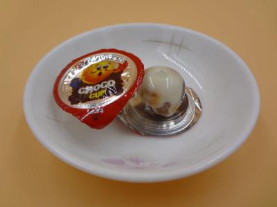 As crianças amam as cookies brancas do doce de Chip Biscuits Cup Shaped Choco do chocolate