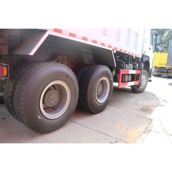 Affordable Used HOWO-7 375hp 6X4 6.8m Dump Trucks with Maximum Torque Nm of 1500-2000Nm