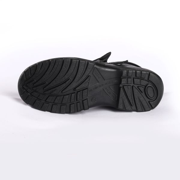 Mesh Lining Material Electrical Hazard Protection Genuine Leather Upper Of Exceptional Safety Shoes
