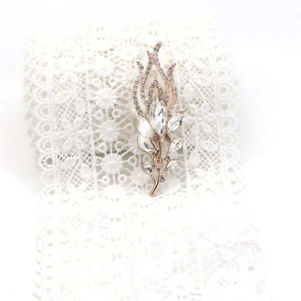 Rose Gold Fashion Brooch Pin Rose Shape For Clothes 6cm Size Copper Material